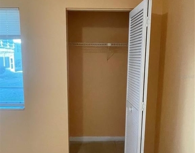 549 Fairways Drive - Photo Thumbnail 18