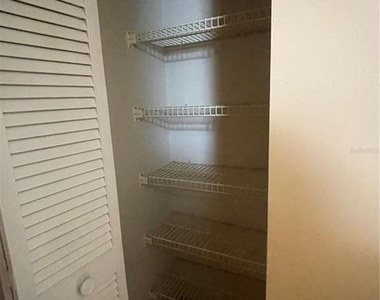 549 Fairways Drive - Photo Thumbnail 21