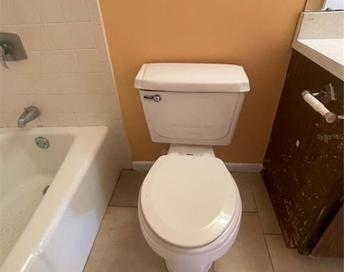 549 Fairways Drive - Photo Thumbnail 27