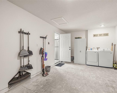 714 Nw 1st Street - Photo Thumbnail 12