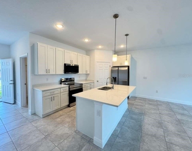 4967 Sw 150th Lane - Photo Thumbnail 8