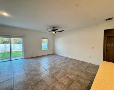 4967 Sw 150th Lane - Photo Thumbnail 11