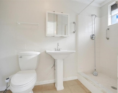 107 Garrison Drive - Photo Thumbnail 18