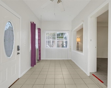 107 Garrison Drive - Photo Thumbnail 5