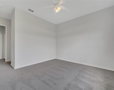 817 Terrace Ridge Circle - Photo Thumbnail 13