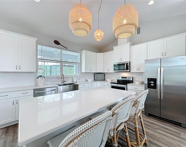 10220 Bay Lake Road - Photo Thumbnail 6