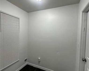 4655 Cepeda Street - Photo Thumbnail 6