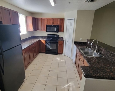 6054 Gibson Avenue - Photo Thumbnail 2
