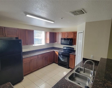 6054 Gibson Avenue - Photo Thumbnail 3