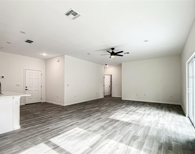 8070 Sw 131st Lane - Photo Thumbnail 12