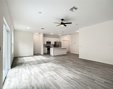 8070 Sw 131st Lane - Photo Thumbnail 14