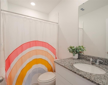 3181 Viceroy Court - Photo Thumbnail 10