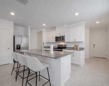3181 Viceroy Court - Photo Thumbnail 3