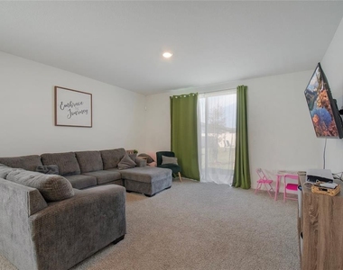 3181 Viceroy Court - Photo Thumbnail 10