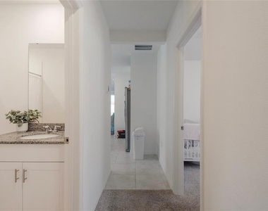 3181 Viceroy Court - Photo Thumbnail 8