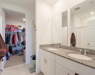 3181 Viceroy Court - Photo Thumbnail 16