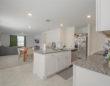 3181 Viceroy Court - Photo Thumbnail 5