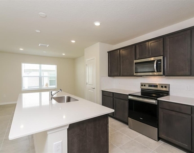 3293 Ellsworth Avenue - Photo Thumbnail 4