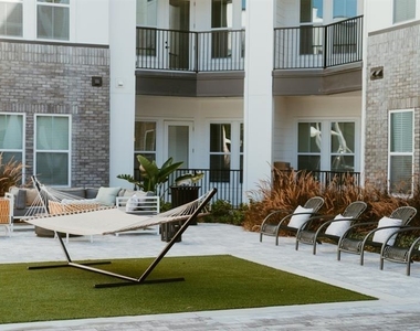 700 Aultman Street - Photo Thumbnail 21
