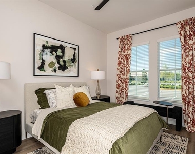 700 Aultman Street - Photo Thumbnail 31