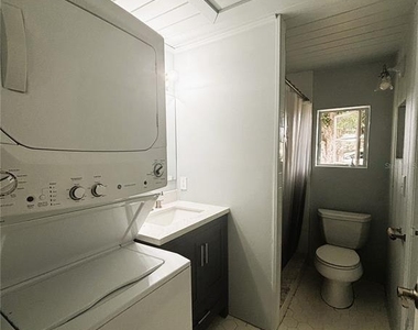 834 Oberry Hoover Road - Photo Thumbnail 9