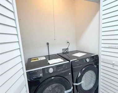 1048 Newbern Street Ne - Photo Thumbnail 12