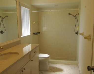 1608 Lilliput Court - Photo Thumbnail 14