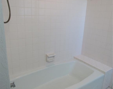 1608 Lilliput Court - Photo Thumbnail 19