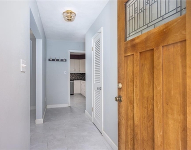 1421 Nw 30th Street - Photo Thumbnail 22