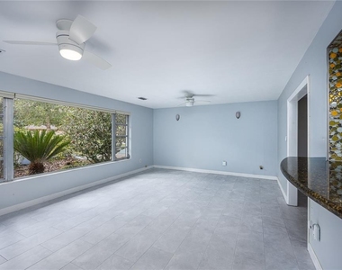 1421 Nw 30th Street - Photo Thumbnail 24