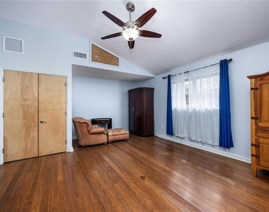 1421 Nw 30th Street - Photo Thumbnail 36