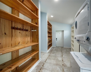 1421 Nw 30th Street - Photo Thumbnail 33