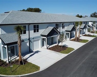 1057 E Caroline Street - Photo Thumbnail 29