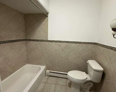 338 Washington Boulevard - Photo Thumbnail 13