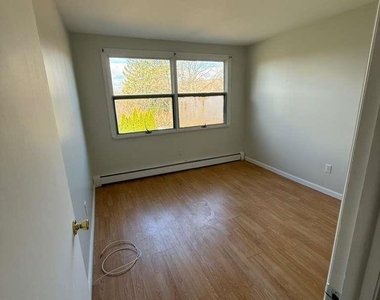 338 Washington Boulevard - Photo Thumbnail 7