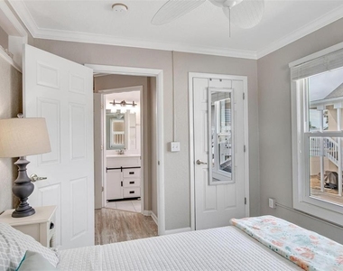 301 S Central Avenue - Photo Thumbnail 14