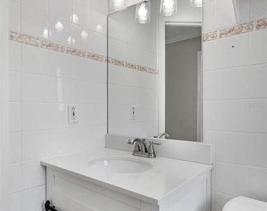 301 S Central Avenue - Photo Thumbnail 8