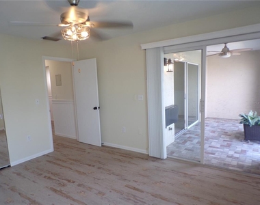 1335 Mineo Dr - Photo Thumbnail 8