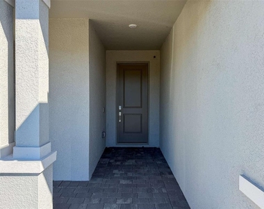 11470 Burgundy Drive - Photo Thumbnail 11
