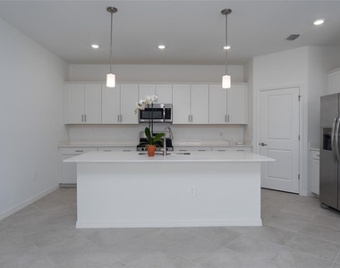 11470 Burgundy Drive - Photo Thumbnail 17