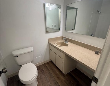 7667 Abonado Road - Photo Thumbnail 11
