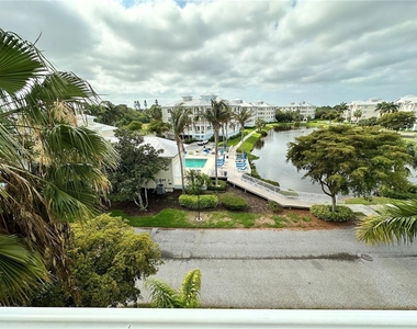 7730 34th Ave W - Photo Thumbnail 14