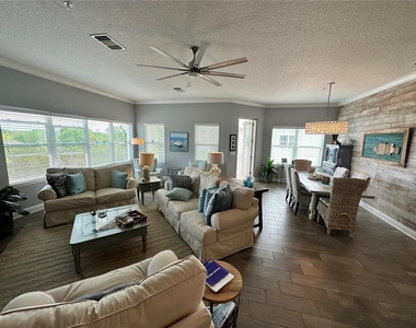 7730 34th Ave W - Photo Thumbnail 5