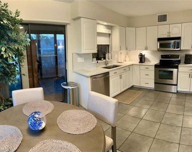8626 54th Avenue W - Photo Thumbnail 8