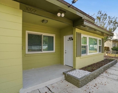 3022 Hickory Street Nw - Photo Thumbnail 10