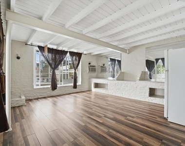 3022 Hickory Street Nw - Photo Thumbnail 25