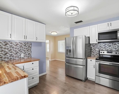 3022 Hickory Street Nw - Photo Thumbnail 18
