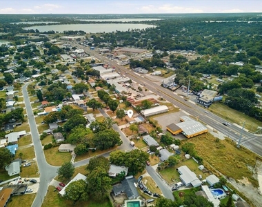 3022 Hickory Street Nw - Photo Thumbnail 5