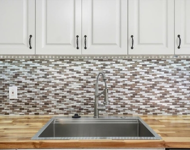 3022 Hickory Street Nw - Photo Thumbnail 20