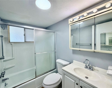 1825 Flamingo Boulevard - Photo Thumbnail 16